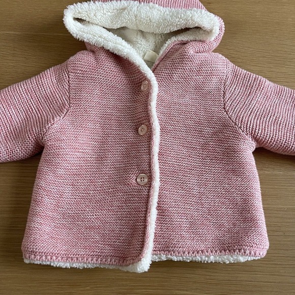 Baby Gap Girl's Size 6-12 mos Bear Sherpa Lined Hoodie Pink Cameo NWT - Picture 3 of 7